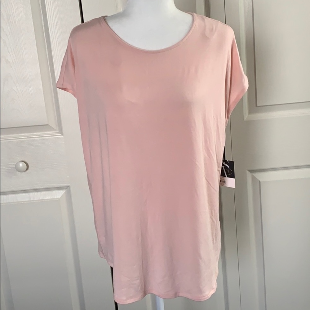 Simply Vera Vera Wang Blouse. NWT